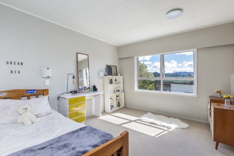 Photo of property in 24 Walton Road, Paraparaumu Beach, Paraparaumu, 5032