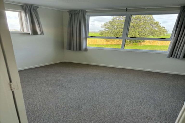 Photo of property in 28 Pukehina Parade, Pukehina, Te Puke, 3189