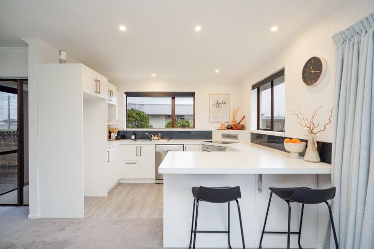 Photo of property in 86 Edinburgh Crescent, Waikiwi, Invercargill, 9810