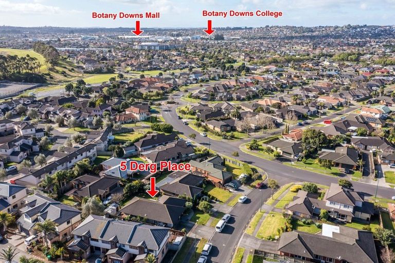 Photo of property in 5 Derg Place, East Tamaki, Auckland, 2013