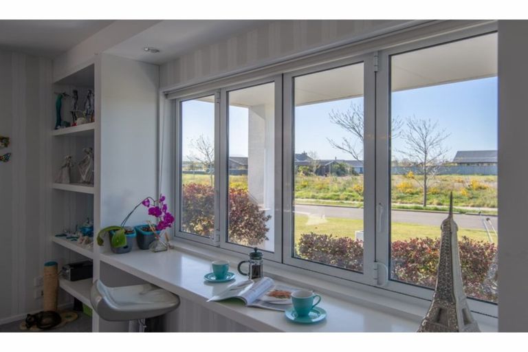 Photo of property in 3 Te Wairewa Street, Pegasus, 7612