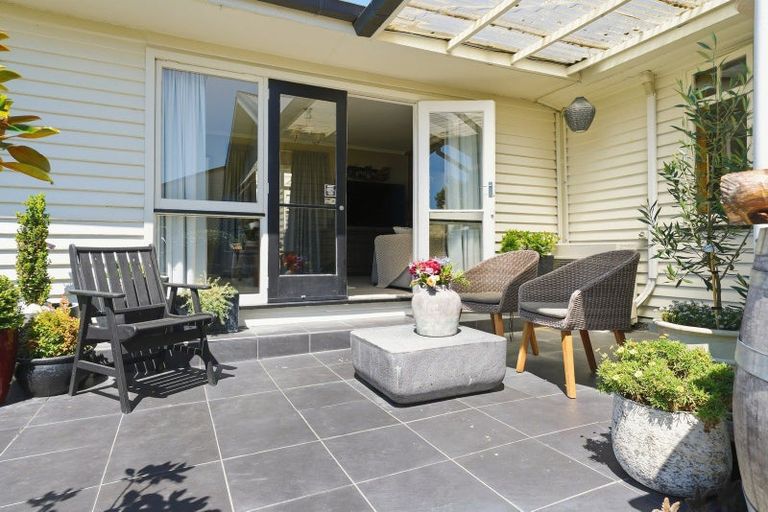 Photo of property in 2 Church Street, Amberley, 7410