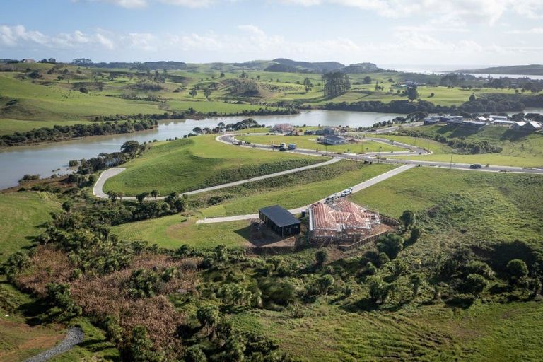 Photo of property in 9 Waipatukahu Lane, Raglan, 3225