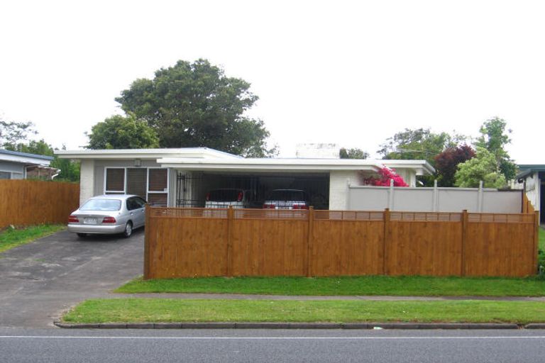 Photo of property in 87 Gossamer Drive, Pakuranga Heights, Auckland, 2010