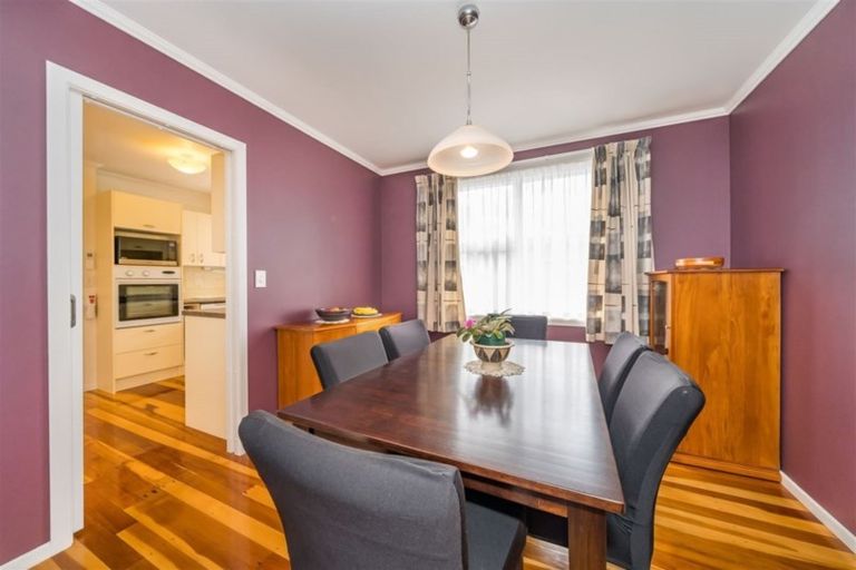 Photo of property in 4 Burns Grove, Trentham, Upper Hutt, 5018