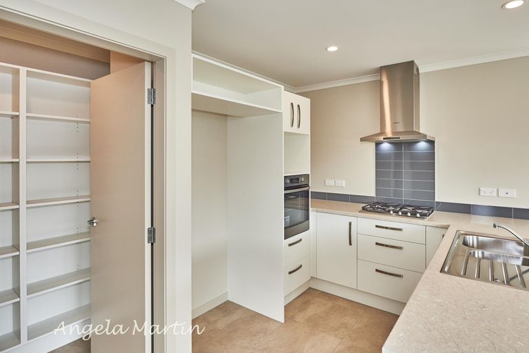 Photo of property in 3 Arena Court, Palmerston North, 4410