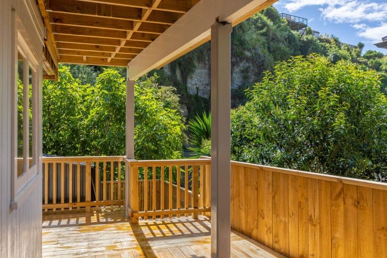 Photo of property in 157 Shakespeare Road, Bluff Hill, Napier, 4110