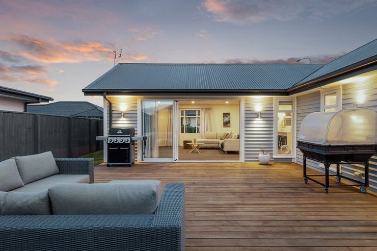 Photo of property in 16 Durells Crescent, Kaiapoi, 7630