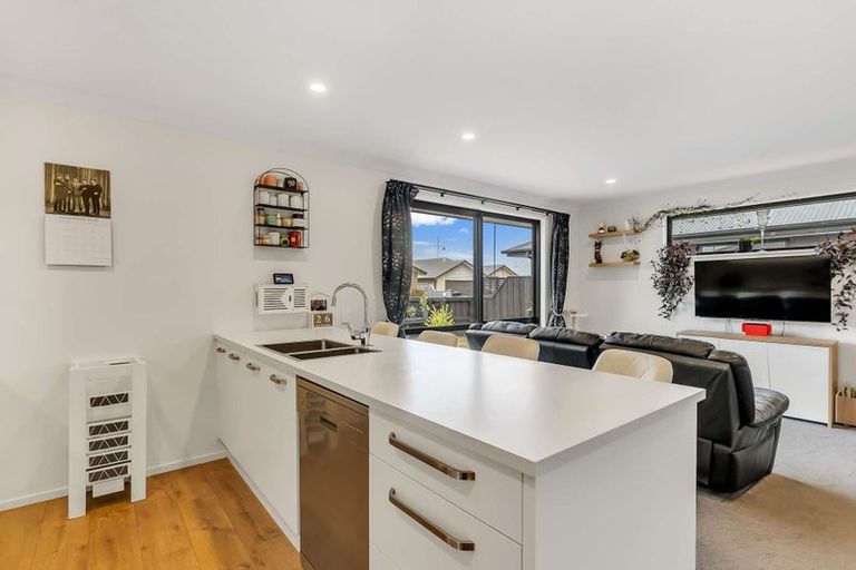 Photo of property in 6 Hapua Lane, Pegasus, 7612