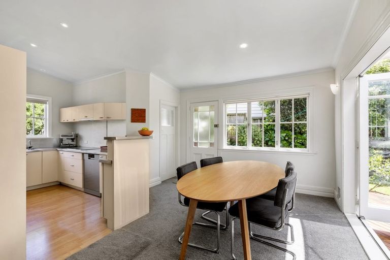 Photo of property in 1 Arawa Avenue, Devonport, Auckland, 0624