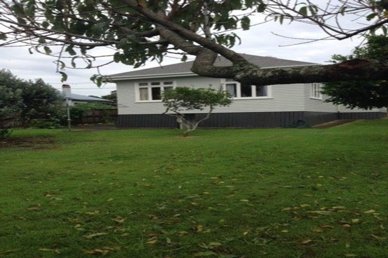 Photo of property in 8 Mount Albert Road, Mount Albert, Auckland, 1025