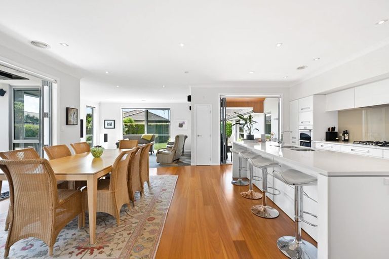 Photo of property in 13 Winslow Court, Huntington, Hamilton, 3210