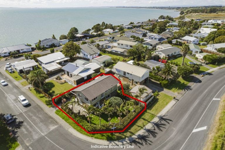 Photo of property in 3/3 Clarks Beach Road, Clarks Beach, 2122