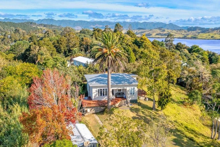 Photo of property in 13 Mcdonell Street, Rawene, Kaikohe, 0473