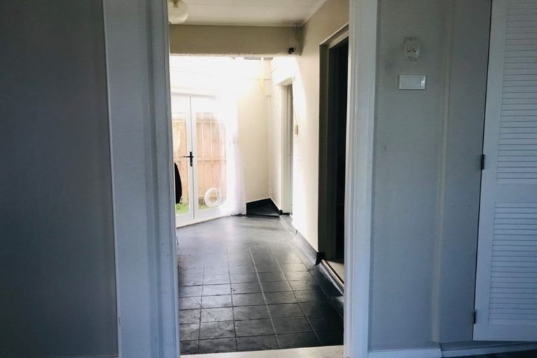 Photo of property in 72 Leslie Street, Waitara, 4320