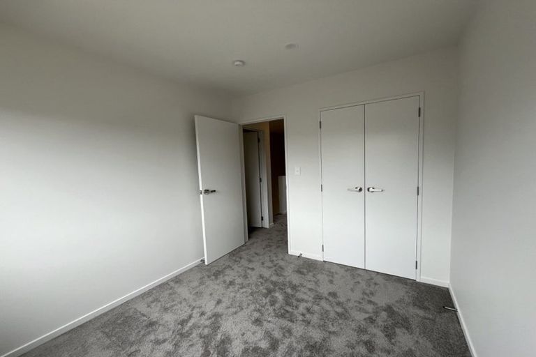 Photo of property in 7 Paetai Lane, Te Atatu Peninsula, Auckland, 0610