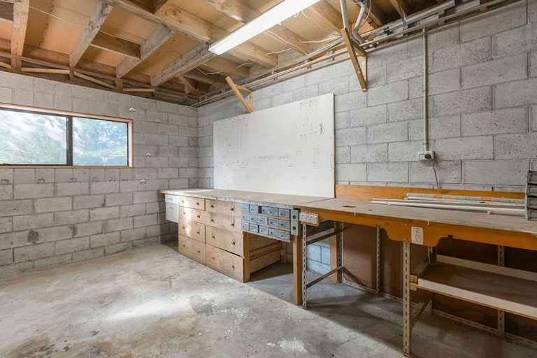 Photo of property in 6 Frimley Terrace, Waikanae Beach, Waikanae, 5036