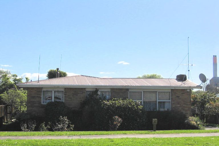 Photo of property in 17 Harlock Place, Huntly, 3700