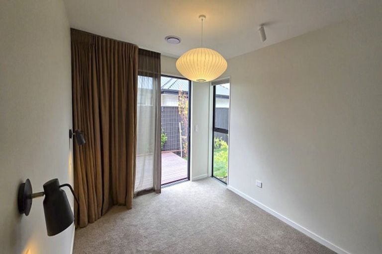 Photo of property in 22 Lorenzos Lane, Halswell, Christchurch, 8025