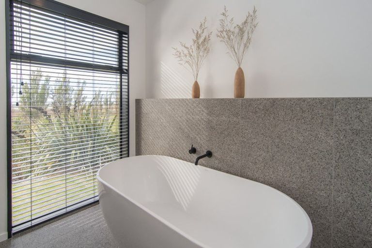 Photo of property in 13 Lancewood Terrace, Oceanview, Timaru, 7910