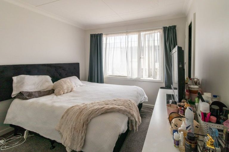 Photo of property in 272 Conyers Street, Strathern, Invercargill, 9812