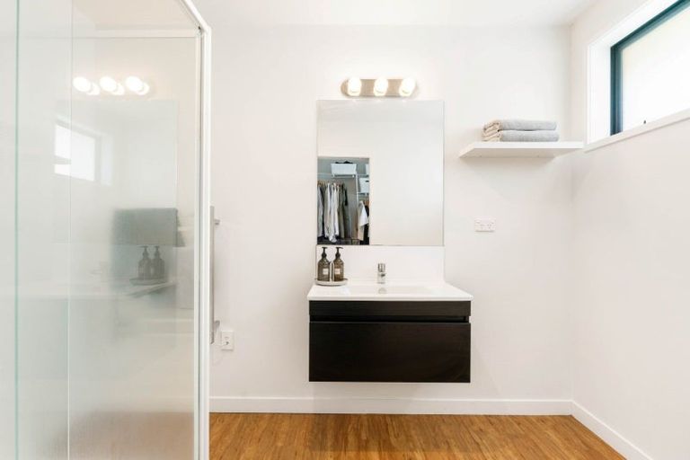 Photo of property in 11 Livingstone Drive, Papamoa Beach, Papamoa, 3118