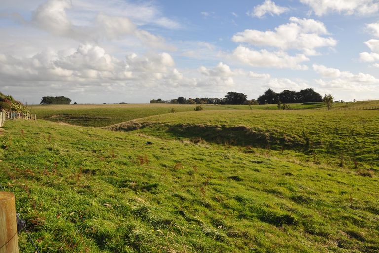 Photo of property in 21 Sutherland Road, Sanson, Palmerston North, 4479