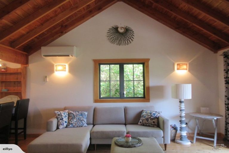 Photo of property in 194 Doctors Point Road, Waitati, 9085