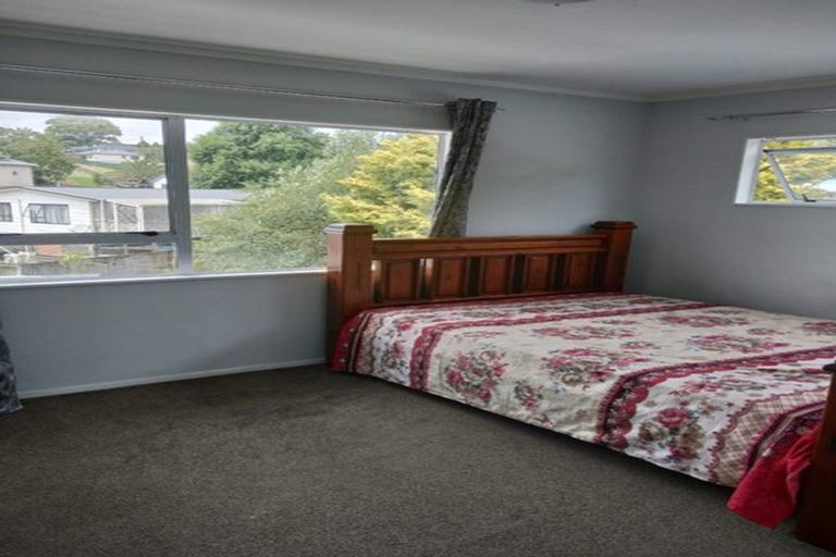 Photo of property in 57c Kamara Road, Glen Eden, Auckland, 0602