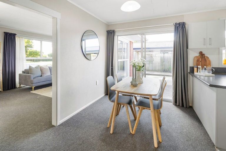 Photo of property in 59 Hall Street, Cambridge, 3434