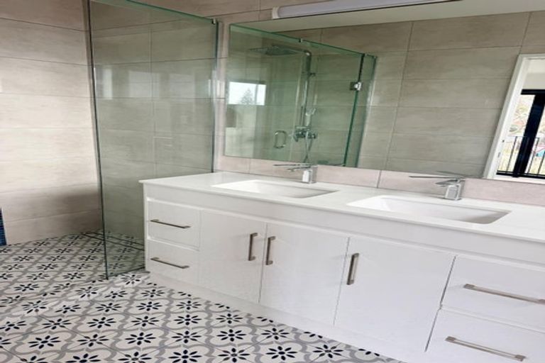 Photo of property in 148 Princes Street West, Pukekohe, 2120