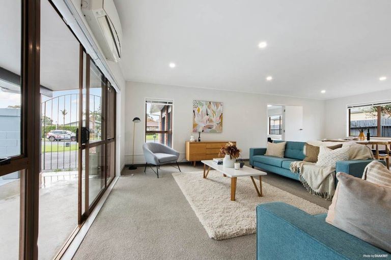 Photo of property in 9 Ti Nana Crescent, Henderson, Auckland, 0610