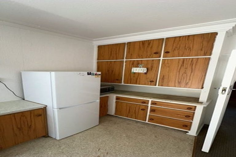 Photo of property in 6 Howe Street, North Dunedin, Dunedin, 9016