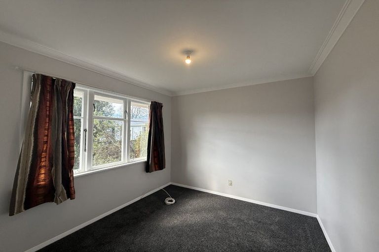 Photo of property in 3/5 Ruahine Street, Trentham, Upper Hutt, 5018