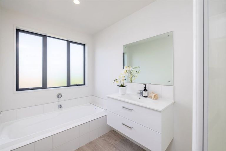 Photo of property in 9a Country Palms Drive, Halswell, Christchurch, 8025