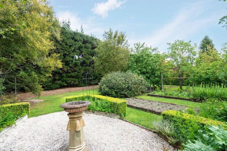 Photo of property in 11 Genesis Drive, West Melton, Christchurch, 7675