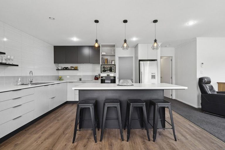 Photo of property in 54 Resolution Drive, Whitby, Porirua, 5024