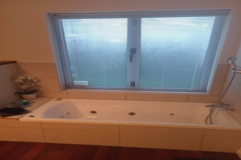 Photo of property in 11a La Trobe Place, Utuhina, Rotorua, 3015