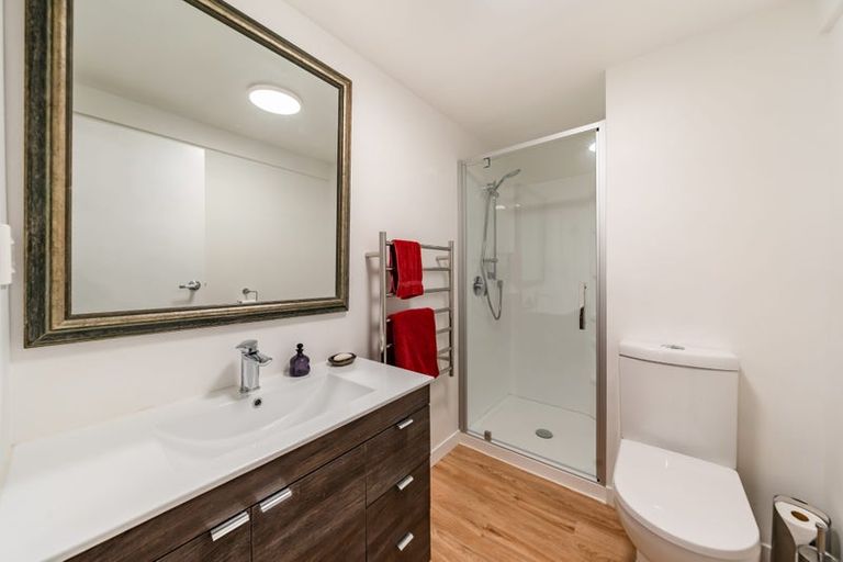 Photo of property in 185 Glenmore Street, Kelburn, Wellington, 6012