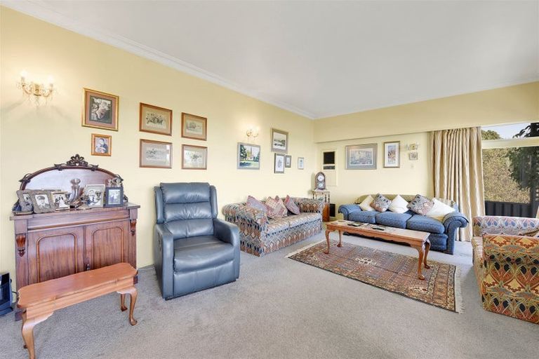 Photo of property in 18 Champion Terrace, Moana, Nelson, 7011