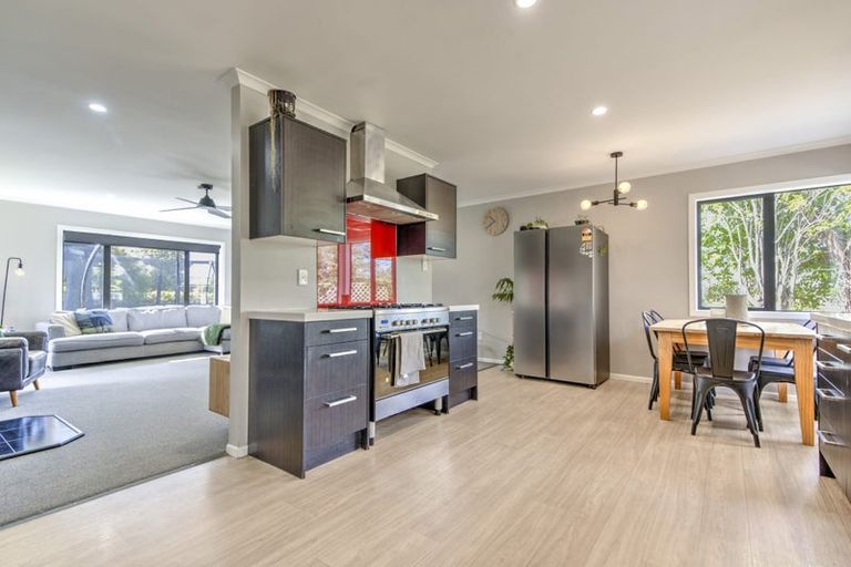 Photo of property in 51 Mears Road, St Andrews, Hamilton, 3200