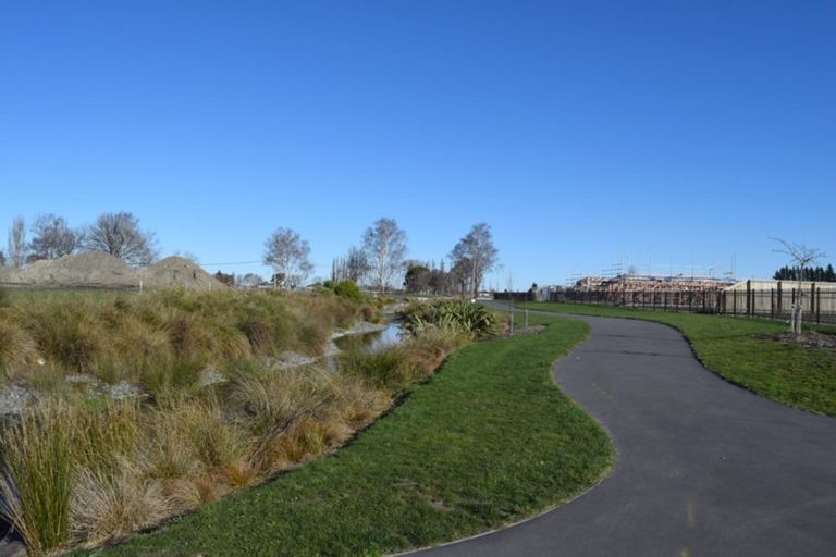 Photo of property in 84 Glenturret Drive, Casebrook, Christchurch, 8051