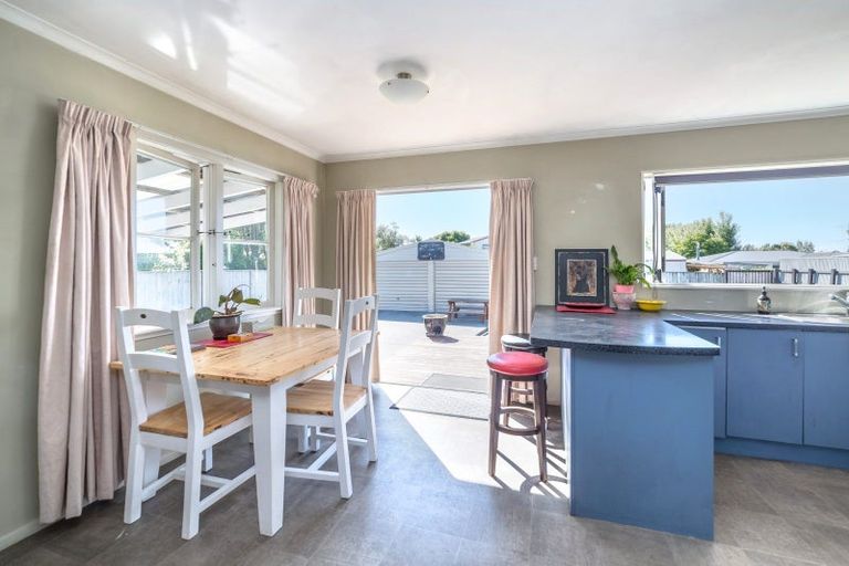 Photo of property in 61 Lincoln Road, Carterton, 5713