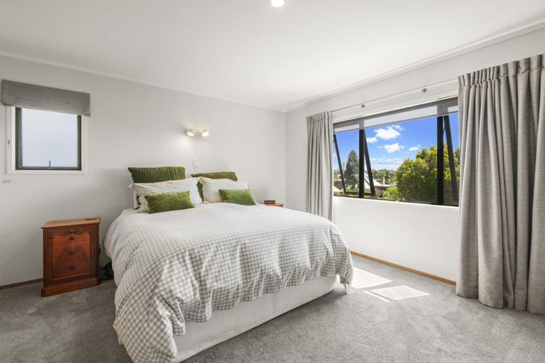 Photo of property in 42 Park Rise, Campbells Bay, Auckland, 0630