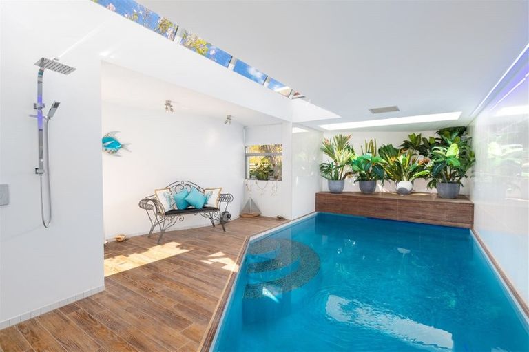 Photo of property in 26 Overdale Drive, Cashmere, Christchurch, 8022