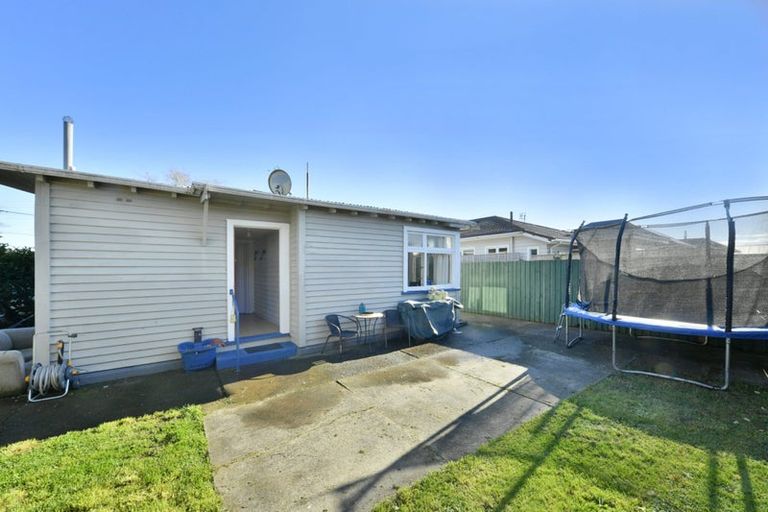 Photo of property in 64 Smith Street, Woolston, Christchurch, 8062