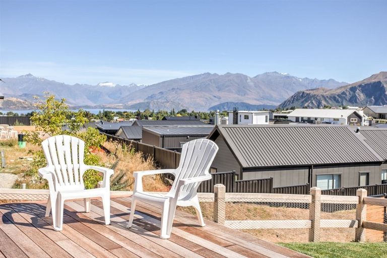 Photo of property in 63 Farrant Drive, Wanaka, 9305