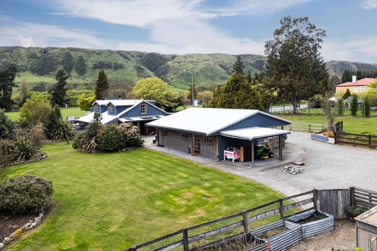 Photo of property in Albury Store, 1556 Albury Fairlie Road, Albury, Cave, 7984