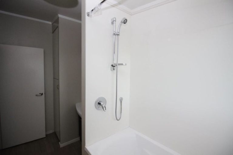 Photo of property in 6/66 Astley Avenue, New Lynn, Auckland, 0600