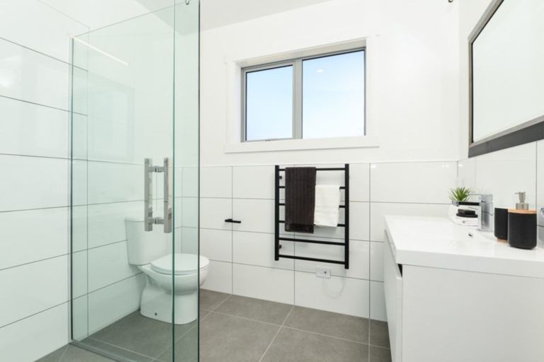 Photo of property in 21 Waireka Road, Rototuna North, Hamilton, 3210